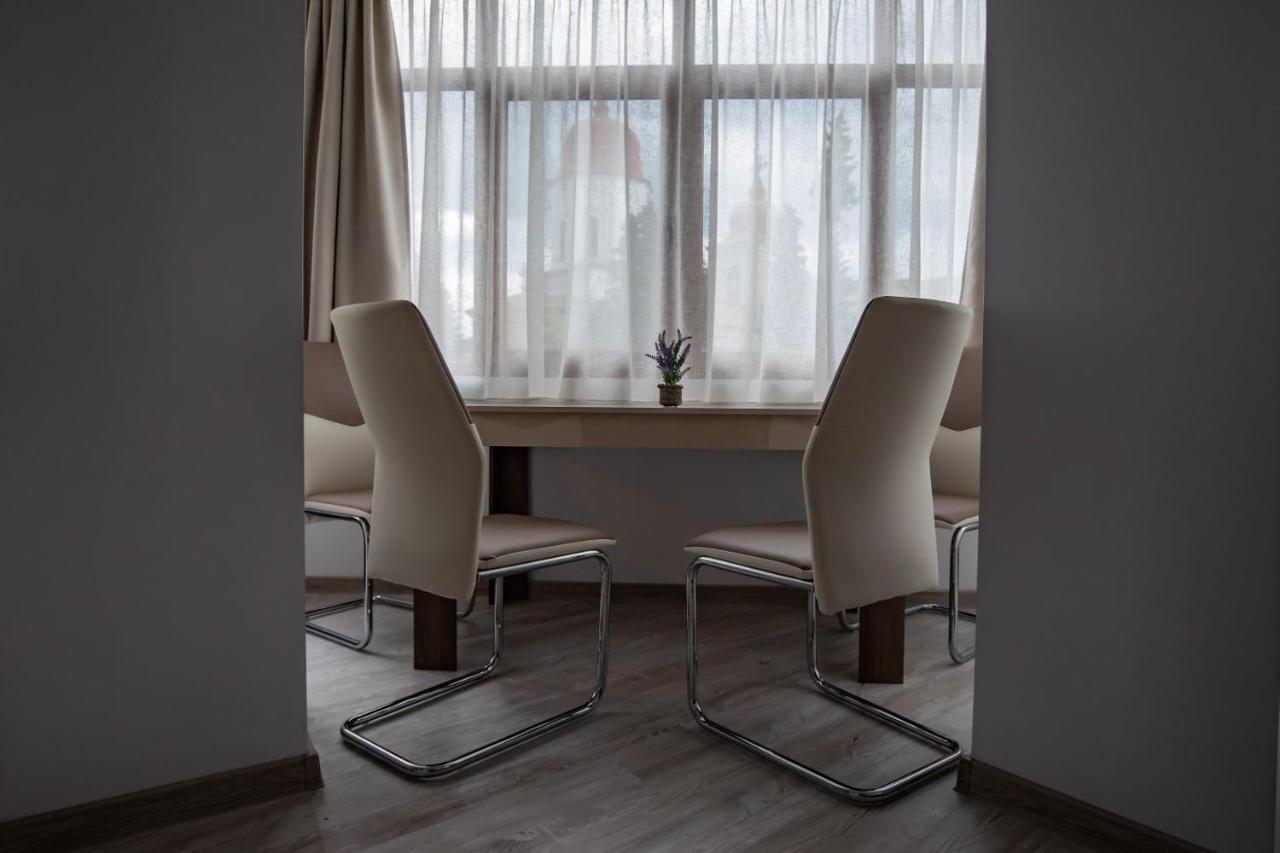 Apartament Natalia Tirgu Ocna Luaran gambar